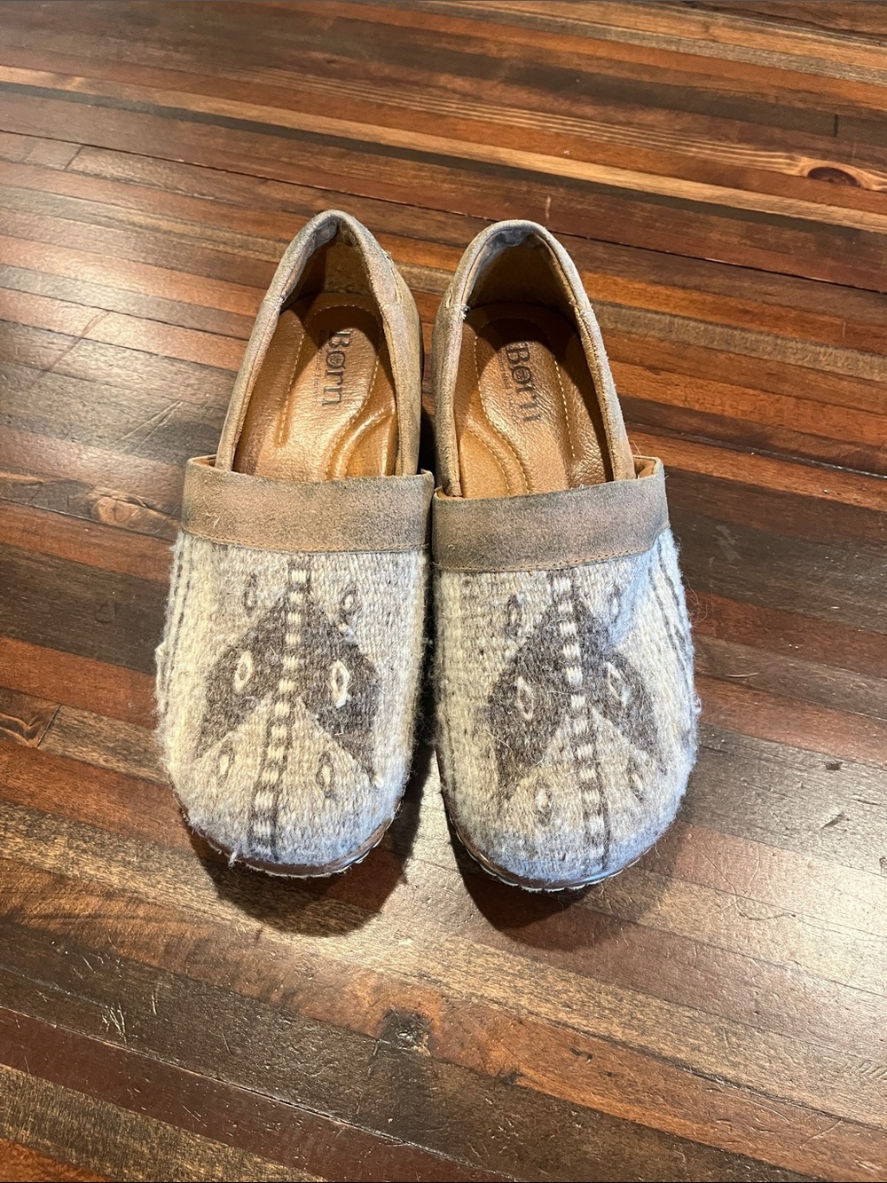 Born Bandy Blankey Gray Patterned Wool Slip-On Moccasins clogs size 7